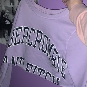 Abercrombie cropped crew neck